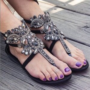 Ladies BoHo Sandals (BNWT)
